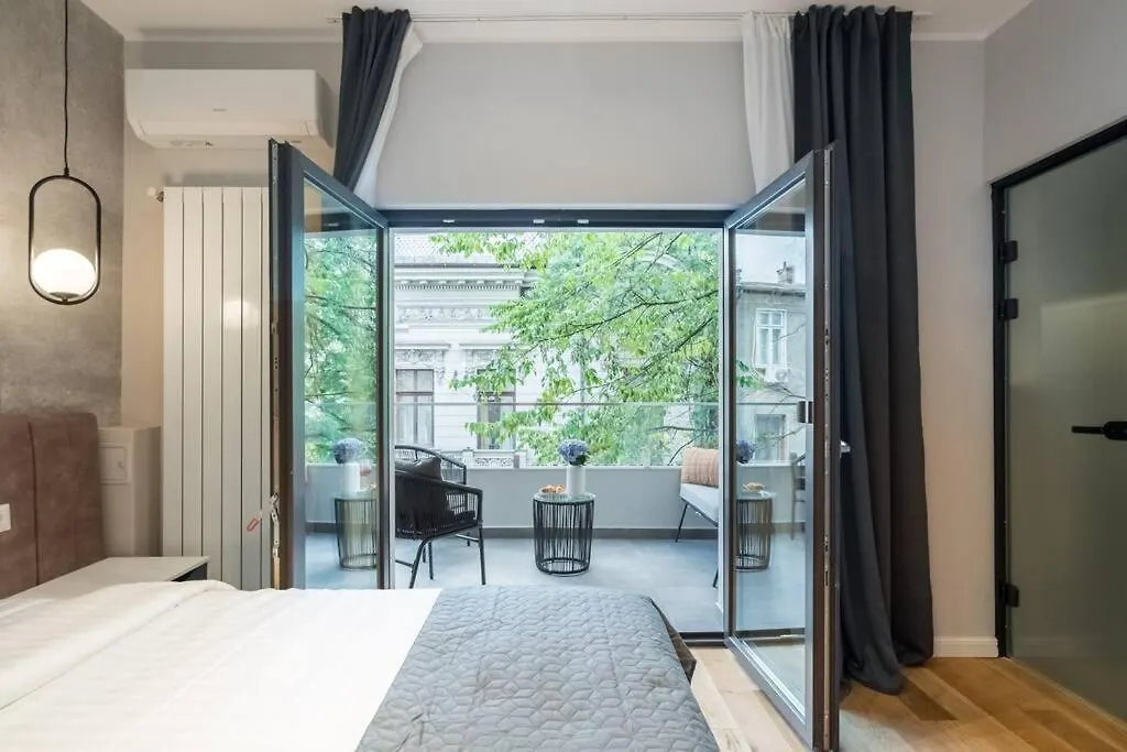 Apartment Amazing Terrace Bright Studio - Amzei Square Bucharest
