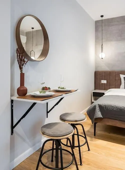 Amazing Terrace Bright Studio - Amzei Square Bucharest Apartment