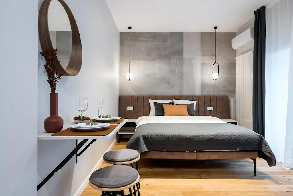 Amazing Terrace Bright Studio - Amzei Square Bucharest